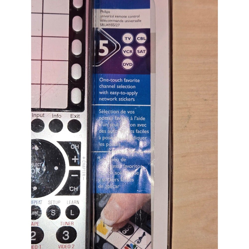 Philips Universal Remote - Picture 2 of 3